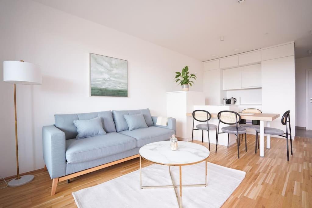 Bright & Wonderful Apartment At Oberlaa Therme Відень Екстер'єр фото