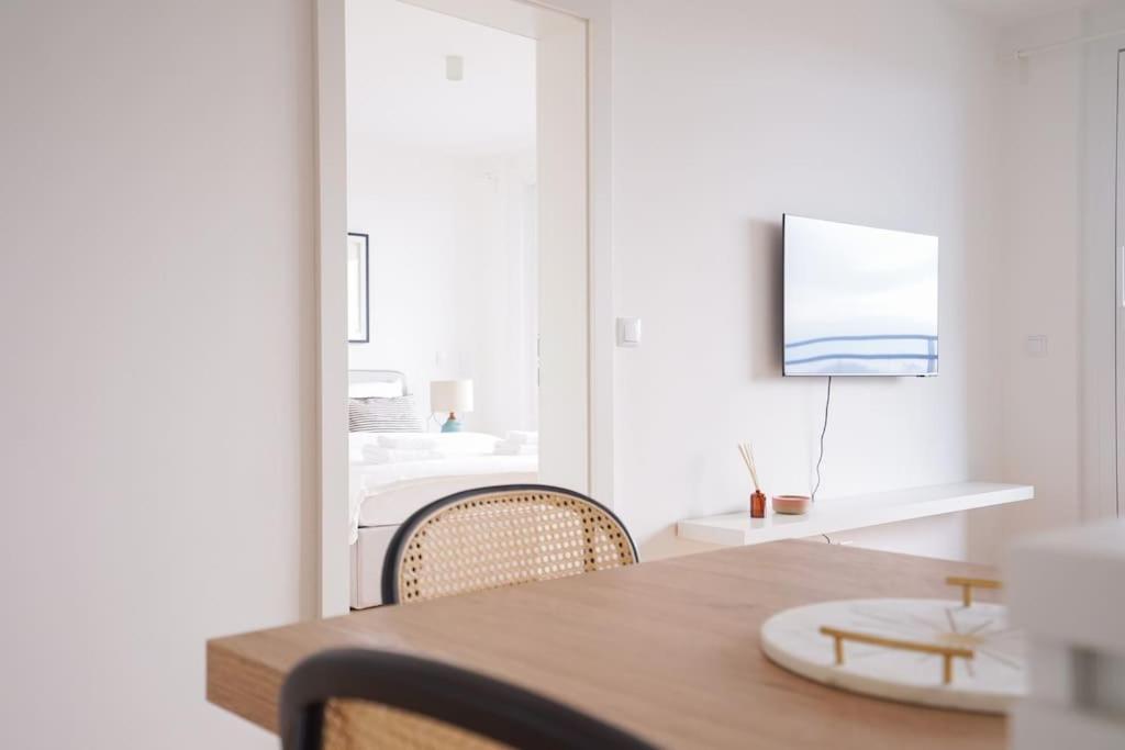Bright & Wonderful Apartment At Oberlaa Therme Відень Екстер'єр фото